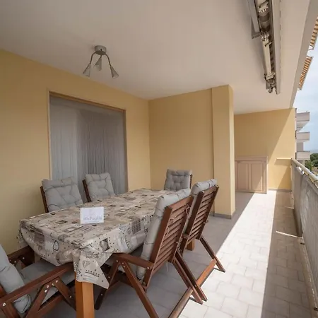 Wepuglia - Sibilla Monopoli